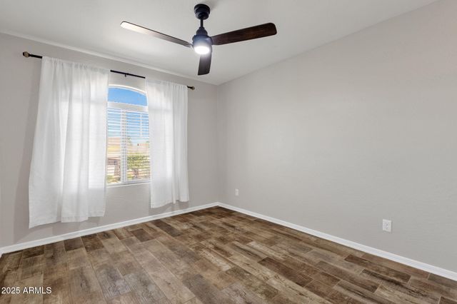 2947 E SALTSAGE Drive, Phoenix, AZ 85048