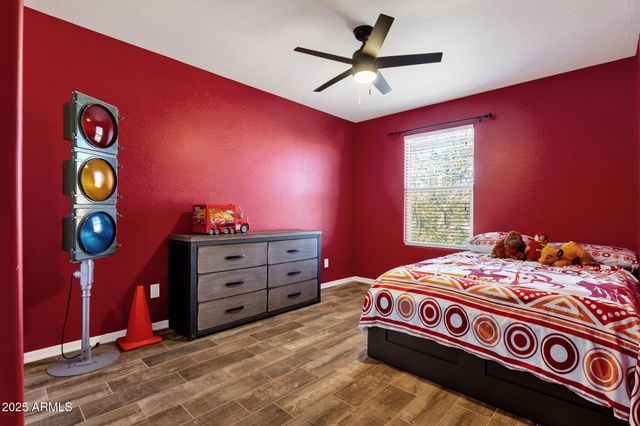 2947 E SALTSAGE Drive, Phoenix, AZ 85048