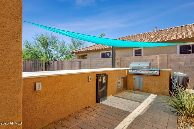 2947 E SALTSAGE Drive, Phoenix, AZ 85048