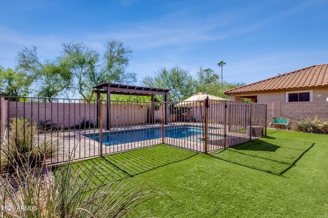 2947 E SALTSAGE Drive, Phoenix, AZ 85048