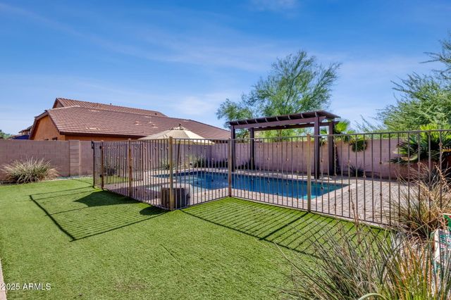 2947 E SALTSAGE Drive, Phoenix, AZ 85048