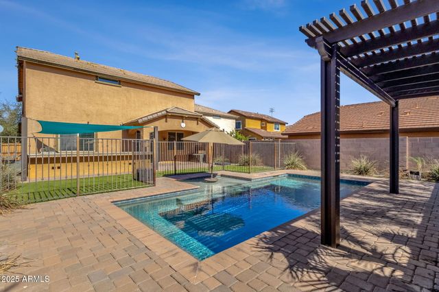 2947 E SALTSAGE Drive, Phoenix, AZ 85048