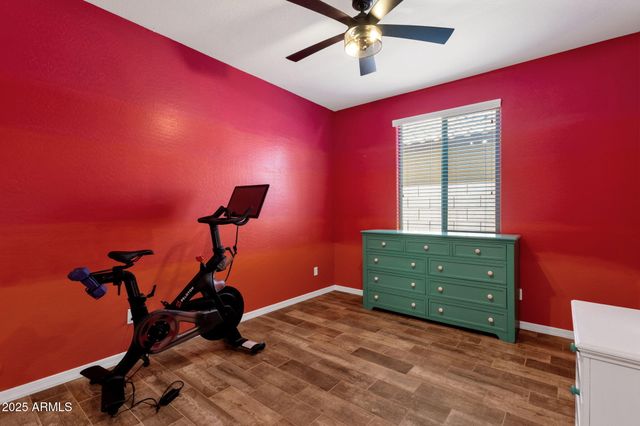 2947 E SALTSAGE Drive, Phoenix, AZ 85048