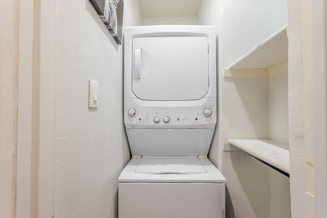 732 Ravine Street, Emory, TX 75440