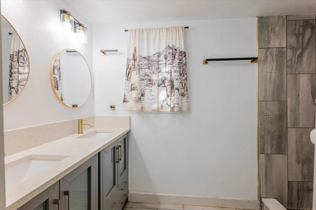 732 Ravine Street, Emory, TX 75440