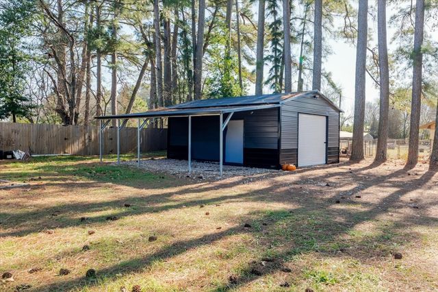 732 Ravine Street, Emory, TX 75440