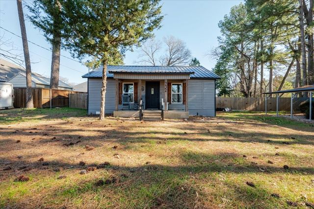 732 Ravine Street, Emory, TX 75440