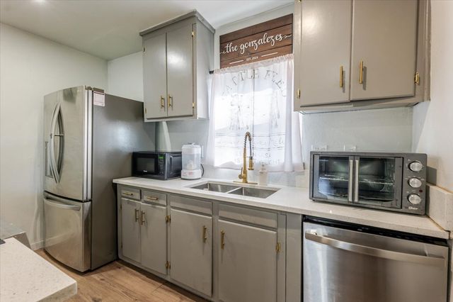 732 Ravine Street, Emory, TX 75440