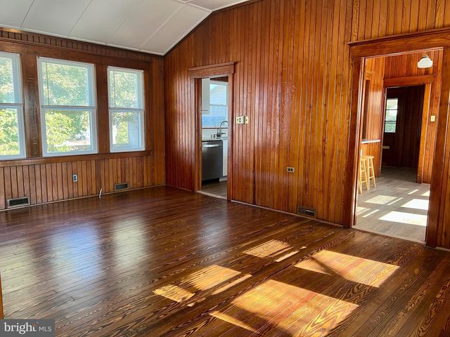 171 N RIVER DR, Pennsville, NJ 08070