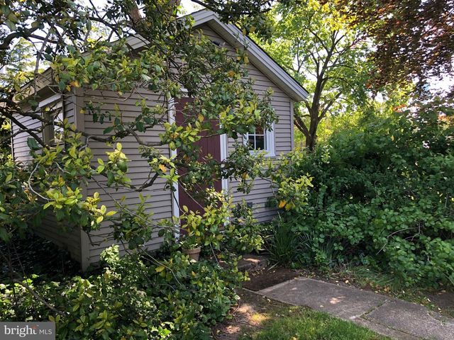 171 N RIVER DR, Pennsville, NJ 08070