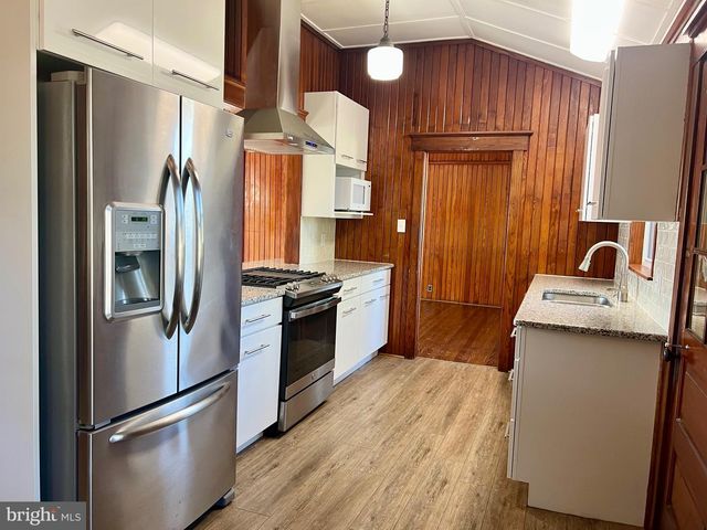 171 N RIVER DR, Pennsville, NJ 08070