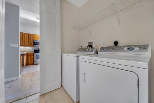 3500 OAKS CLUBHOUSE Drive 102, Pompano Beach, FL 33069