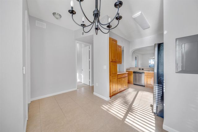 3500 OAKS CLUBHOUSE Drive 102, Pompano Beach, FL 33069