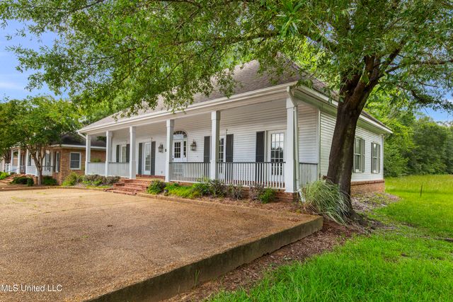 217 Hoy Road, Unit B, Madison, MS 39110