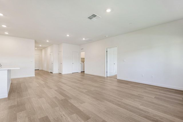 3817 Thea Drive, Redding, CA 96001