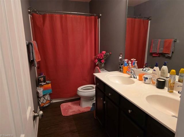 4939 Mount Hope Drive, Winston-salem, NC 27107