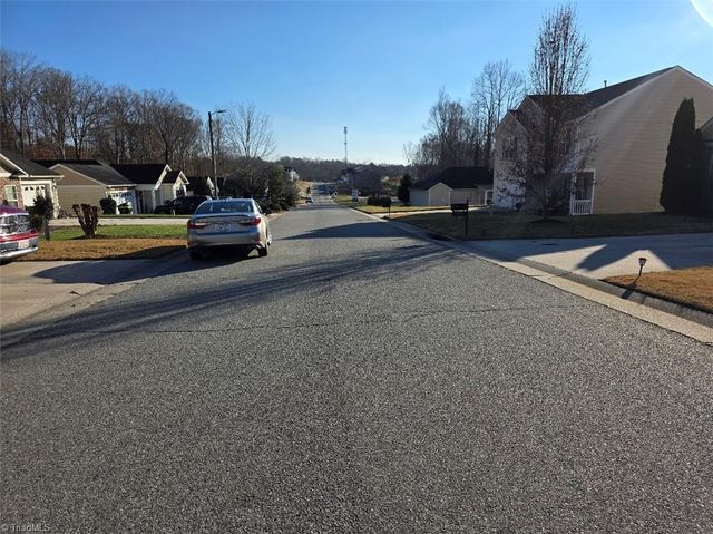 4939 Mount Hope Drive, Winston-salem, NC 27107