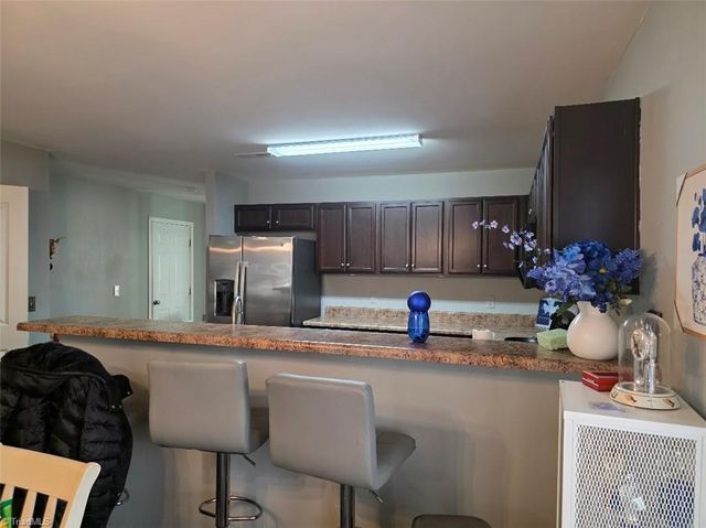 4939 Mount Hope Drive, Winston-salem, NC 27107