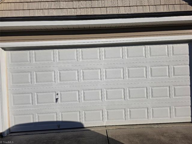 4939 Mount Hope Drive, Winston-salem, NC 27107