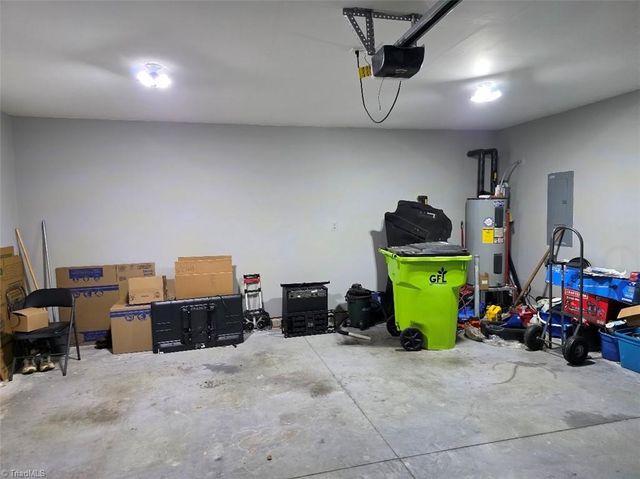 4939 Mount Hope Drive, Winston-salem, NC 27107