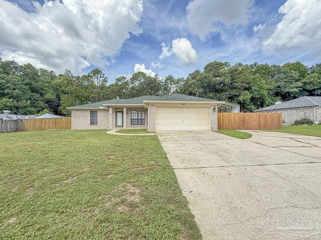 5117 Westport Dr, Milton, FL 32570