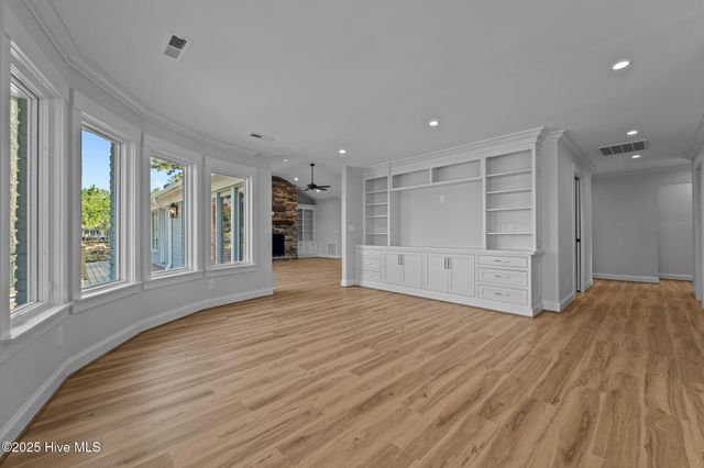 106 Mace Point, West End, NC 27376