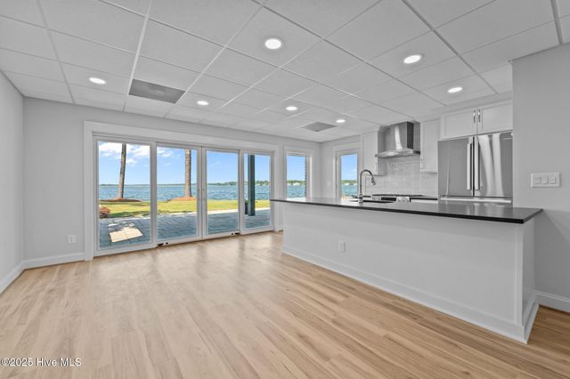 106 Mace Point, West End, NC 27376