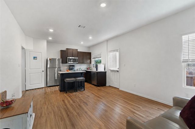 832 Mallow RD, Leander, TX 78641