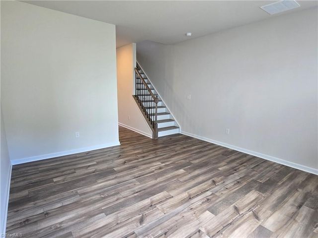 1850 Autumn Mist Drive, Winston-salem, NC 27103