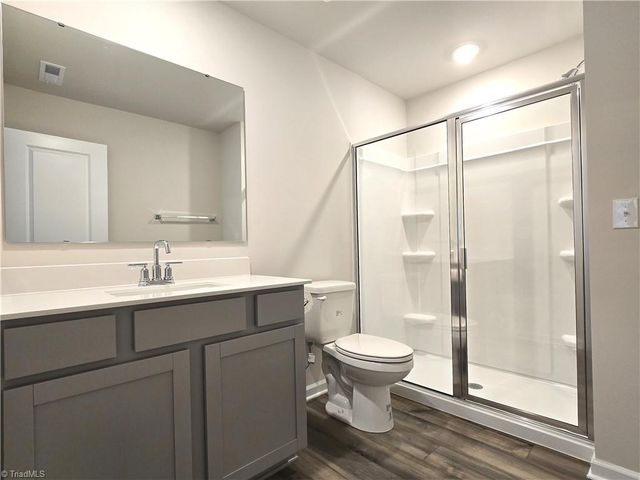 1850 Autumn Mist Drive, Winston-salem, NC 27103
