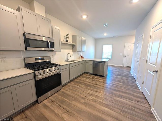 1850 Autumn Mist Drive, Winston-salem, NC 27103