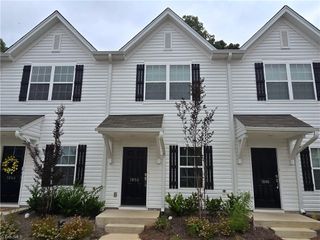 1850 Autumn Mist Drive, Winston-salem, NC 27103