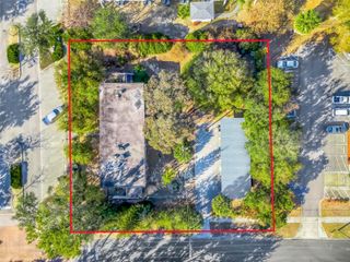 791 LAKE AVENUE, Clermont, FL 34711