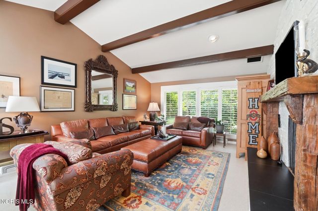 3751 Sulphur Spring Road, Ottawa Hills, OH 43606