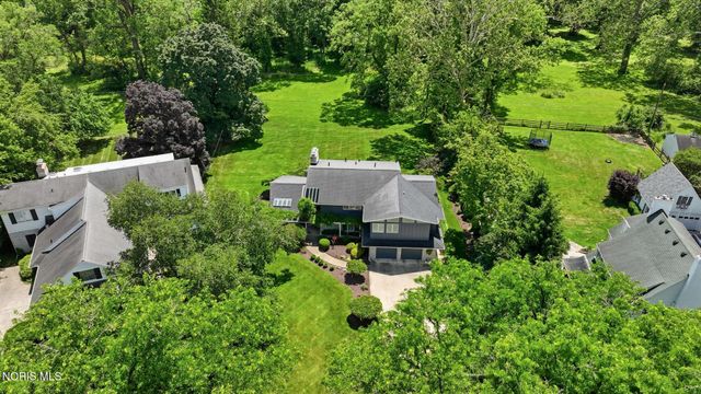 3751 Sulphur Spring Road, Ottawa Hills, OH 43606