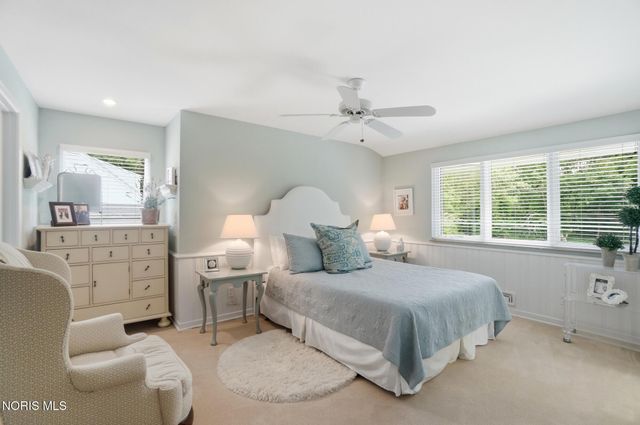 3751 Sulphur Spring Road, Ottawa Hills, OH 43606