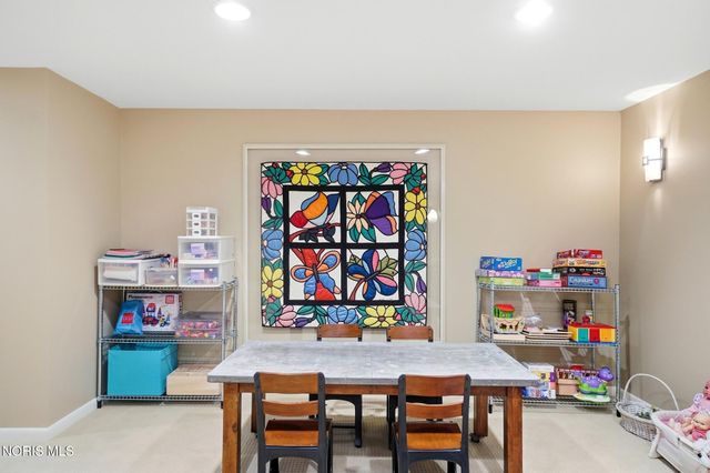 3751 Sulphur Spring Road, Ottawa Hills, OH 43606