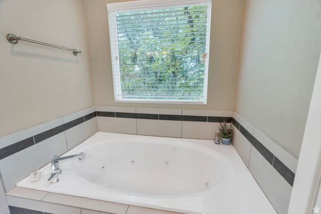 4145 N FOOTHILL DR, Provo, UT 84604