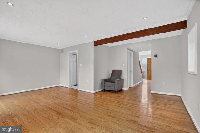 3052 SUGAR LN, Vienna, VA 22181