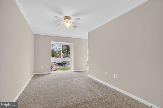 3052 SUGAR LN, Vienna, VA 22181