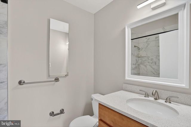 3052 SUGAR LN, Vienna, VA 22181