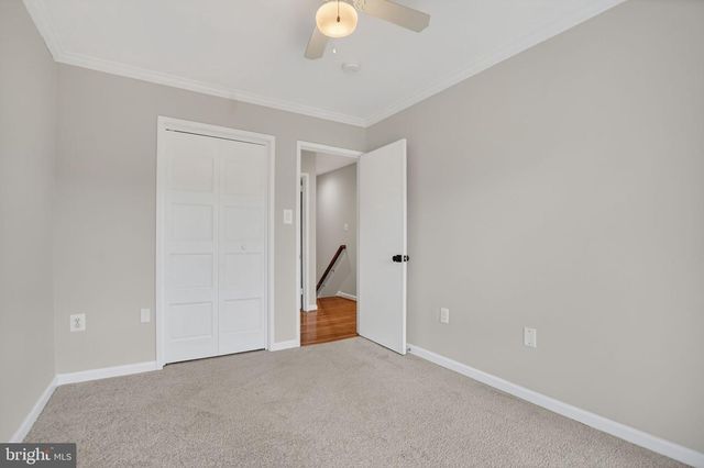 3052 SUGAR LN, Vienna, VA 22181