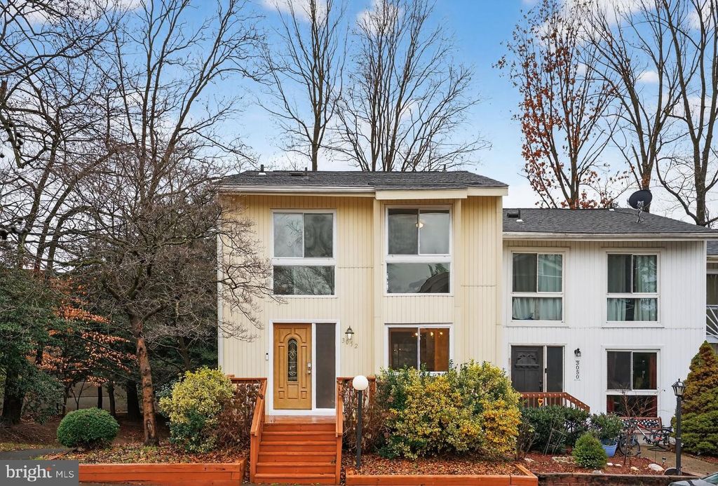 3052 SUGAR LN, Vienna, VA 22181