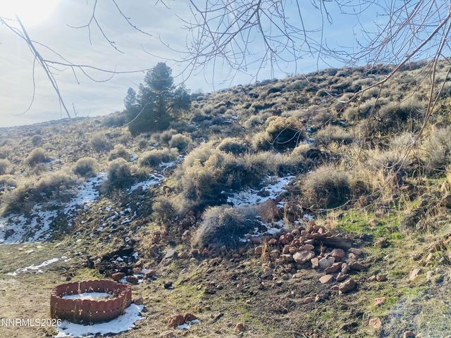 305 A Grosh Avenue, Dayton, NV 89403