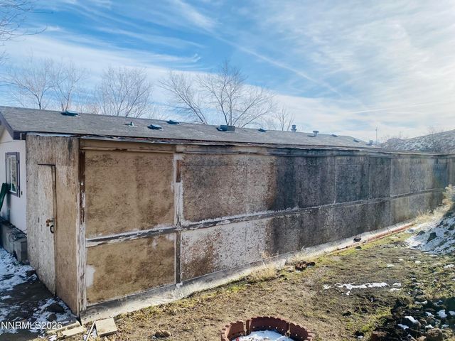 305 A Grosh Avenue, Dayton, NV 89403