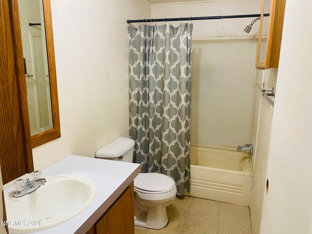 305 A Grosh Avenue, Dayton, NV 89403