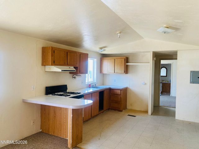305 A Grosh Avenue, Dayton, NV 89403