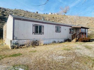 305 A Grosh Avenue, Dayton, NV 89403