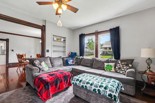 215 G Street, La Porte, IN 46350