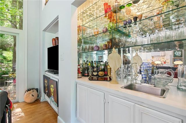 1232 Bernadette Lane NE, Atlanta, GA 30329